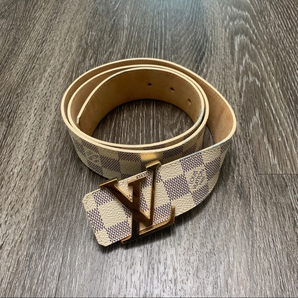 Louis Vuitton Damier Mens Belt in White and Blue